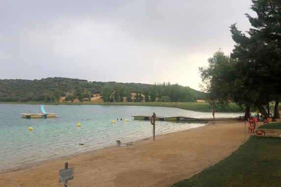 Hotel Entrelagos